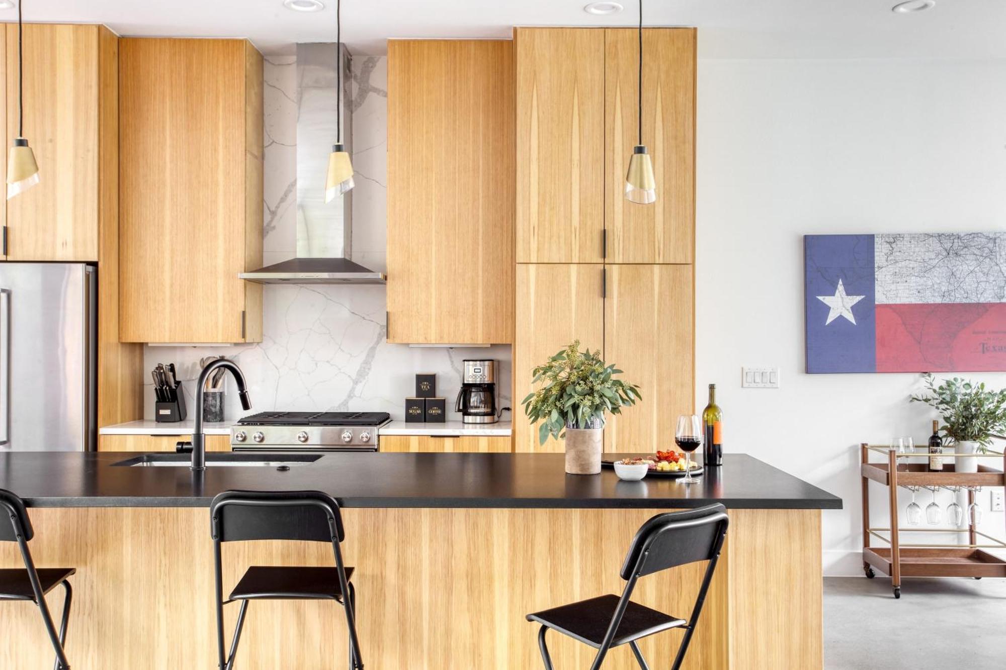 Melody By Avantstay Peloton Included Sleek Home Остин Экстерьер фото