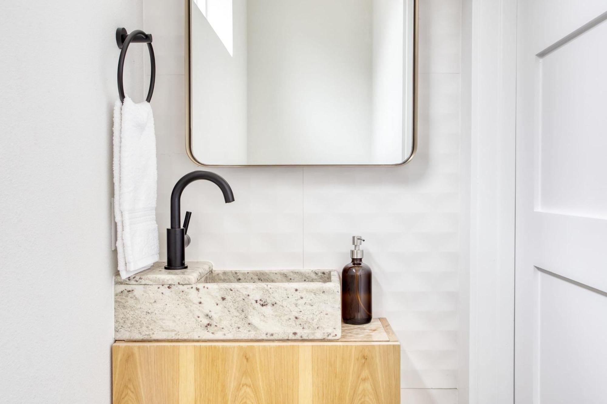 Melody By Avantstay Peloton Included Sleek Home Остин Экстерьер фото