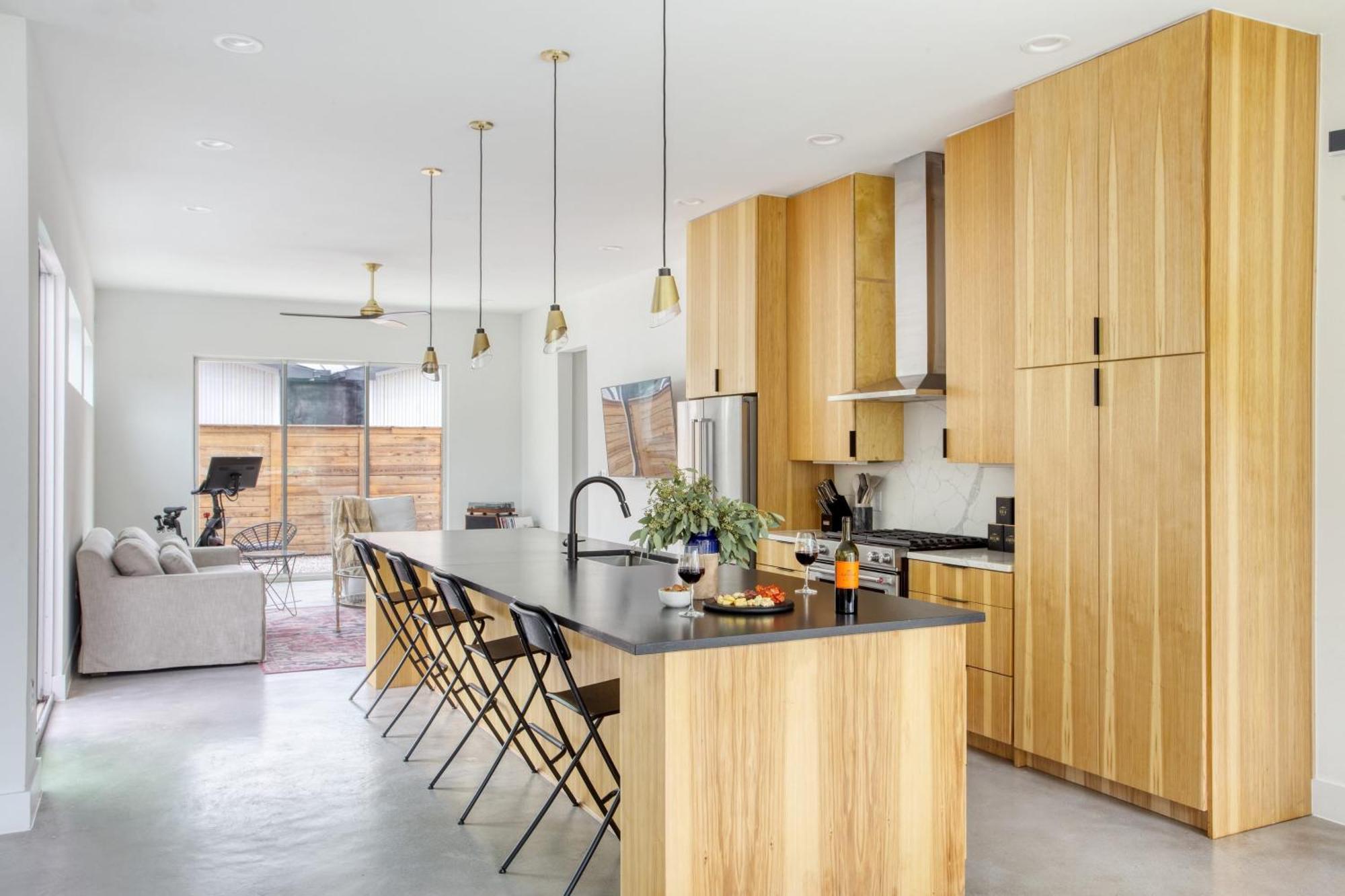 Melody By Avantstay Peloton Included Sleek Home Остин Экстерьер фото